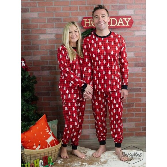 Family Traditions Christmas Tree Pajama Set XL 95% Cotton 5% Lycra - Picture 5 of 5